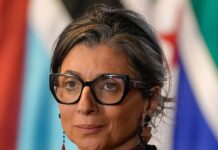 Firenze si ferma sulla cittadinanza onoraria a Francesca Albanese